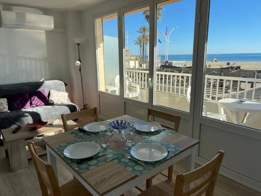 Le Carrousel - Apt Vue Mer - Plage A 10 M - Clim - Wifi Canet-en-Roussillon Exteriör bild
