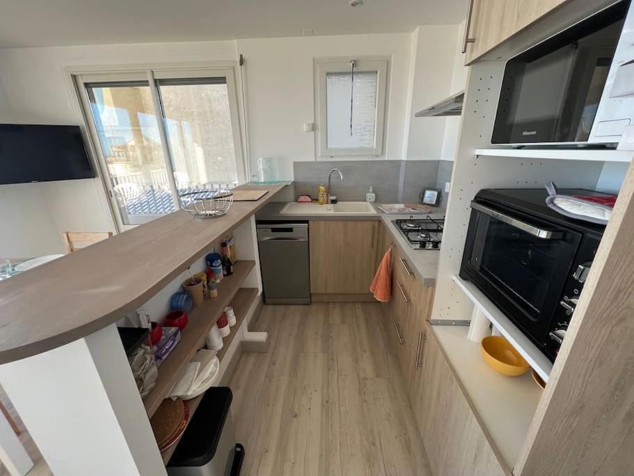 Le Carrousel - Apt Vue Mer - Plage A 10 M - Clim - Wifi Canet-en-Roussillon Exteriör bild