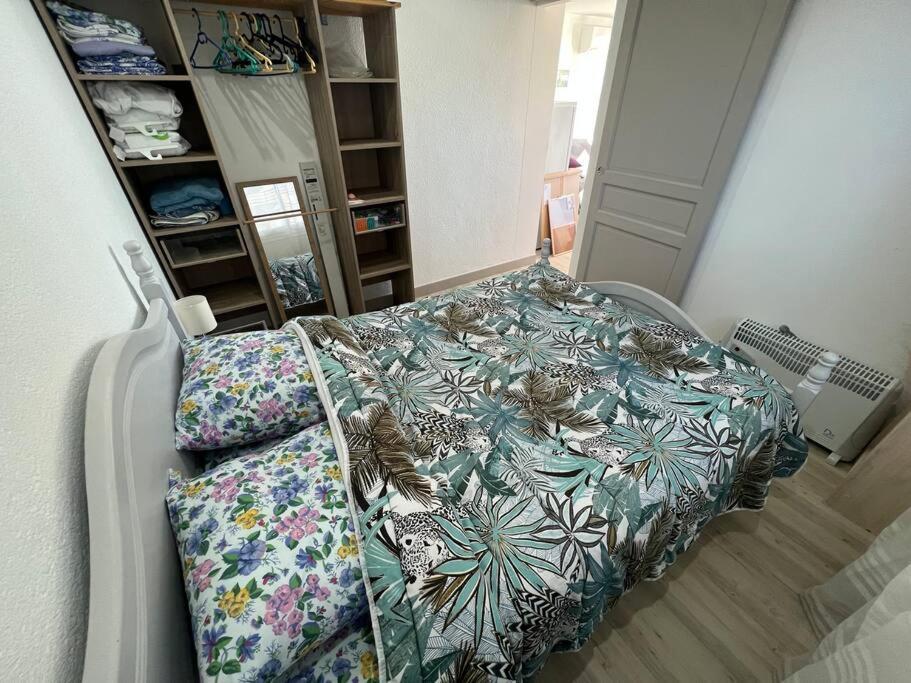 Le Carrousel - Apt Vue Mer - Plage A 10 M - Clim - Wifi Canet-en-Roussillon Exteriör bild